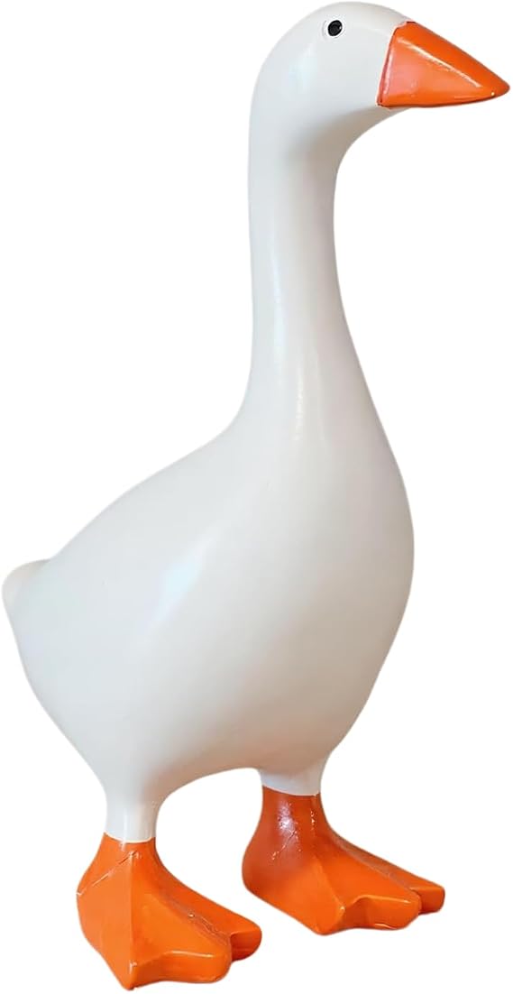 Desk Goose Statue, 7 Inch, Mini Desk Goose Decoration for Office and Home, Gift for Colleagues, Family, and Friends