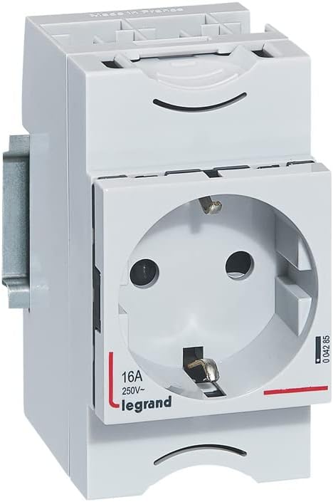 Legrand 004285E Socket or socket 2P+T 16A 2,5 modules for electrical box