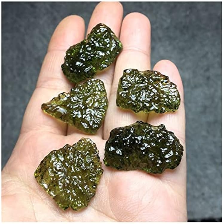1PC Green Moldavite Czech Meteorite Impact Glass Rough Stone Crystal Energy Stone SBOTTON-8571 Color : 3g-4g, Size : 1PCS