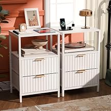 VINGLI White Nightstands Set of 2 with Fabric Drawers, Fluted Nightstand with Charging Station, Night Stand Set 2 White Side Table with Charging Station for Bedroom, Dorm