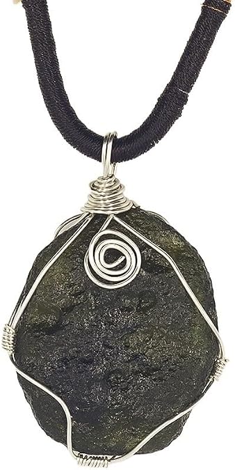 Moldavite Crystal Meteorit Necklace Moldavite Pendant Czech Meteorite Stone For Men And Women,Green,Irregular Shape