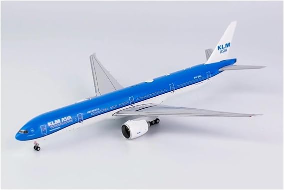 Decorated airplane models 1/400 For NG 73016 Dutch 777-300ER Aircraft Model Die-cast Alloy Aircraft Model Commemorative Gifts
