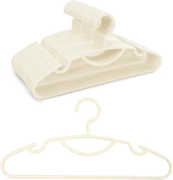 30 Pack Heavy Duty Plastic Hangers, Thick Strong Clothes Hangers Beige
