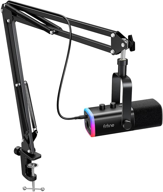 FIFINE XLR/USB Mikrofon Seti, Yayın ve Podcast için, Dinamik RGB Mikrofon Kiti, Bom Kol Standı, Sessize Alma Düğmesi, Kulaklık Jakı, Vokal ve Seslendirme Kaydı için, AmpliGame AM8T