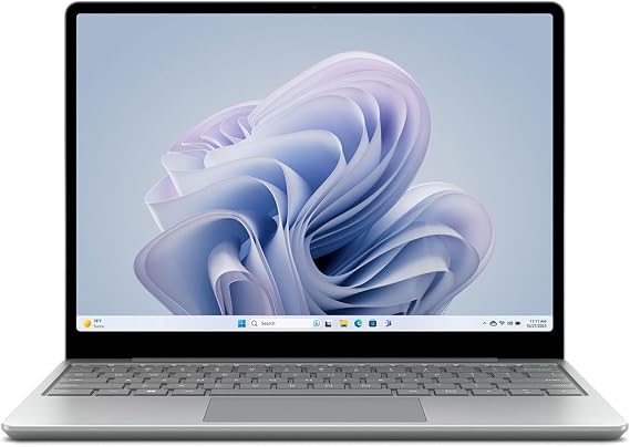 Microsoft Surface Laptop Go 3 12.4" Touchscreen Notebook - Intel Core i5-16 GB - 256 GB SSD - English Keyboard - Platinum