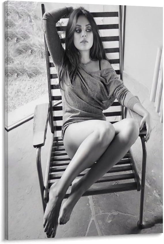 Mila Kunis Sexy Bikini Model Actress Posters for Room Aesthetic And Decor 19 Canvas Painting Wall Art Poster for Bedroom Living Room Decor 24x36inch(60x90cm) Frame-style