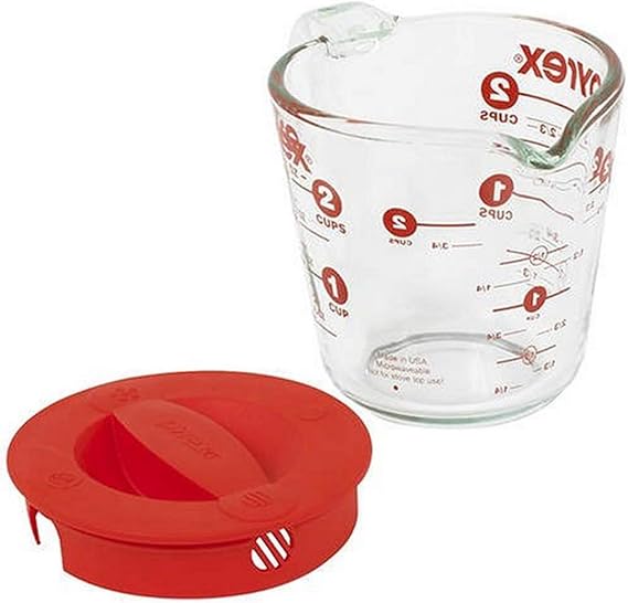 Pyrex Prepware 2-Cup Glass Measuring Cup with Lid