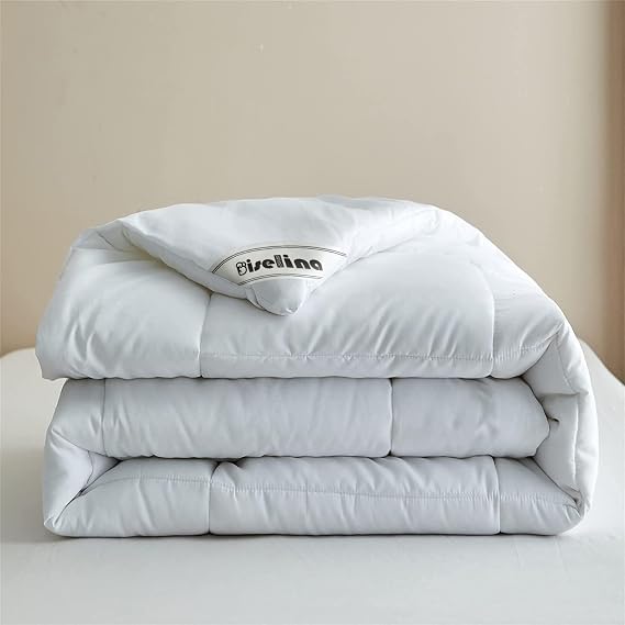 BISELINA Down Alternative Comforter Duvet Insert with Corner Tabs Box Stitched Microfiber Fluffy White Quilt All Seasons Hotel Collection Bedding - Queen Size, 88x92 Inches