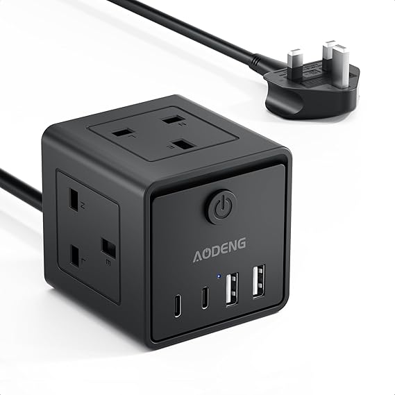 Extension Lead with 4 USB Slots and Switch, 3 Way Multi Plug Extension Cable with 2 USB C, UK Desktop Power Extension Cord with Multi Socket, 1.5M Extension Cable for Home Office