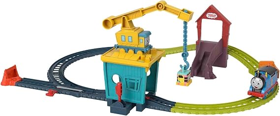 Thomas & Friends Motorized Toy Train Set Fix 'em Up Friends with Carly the Crane, Sandy the Rail Speeder & Thomas for Preschool Kids Ages 3+ Years