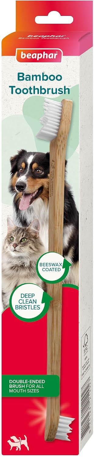 Beaphar - Bamboo Toothbrush - Dental Care for Cats & Dogs - Water Resistant Beeswax Coating - Deep Clean Bristles for Hard-to-Reach Areas - Double-Ended, Multi-Headed Toothbrush for All Mouth Sizes