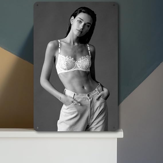 JIUFOTK Sexy Girl Hot Model Bikini Thong Butt,Blonde Sign,Metal Tin Sign Poster,Sexy Bikini Girl Vintage Tin Sign,for Home Office Bedroom Outdoors