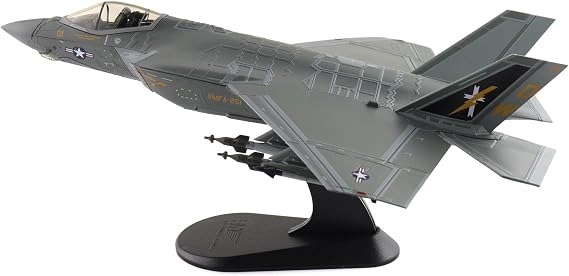Hobby Master | 1:72 Scale Diecast Military Aircraft Replica | F-35C Lightning II 170501, VMFA-251, 2024 | Model HA6211