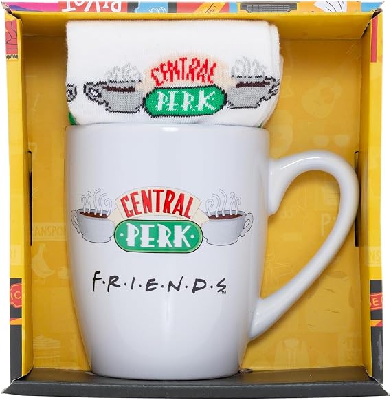 Pyramid International Friends (Central PERK) Female Mug & Socks Set - Classic Central Perk Design, Includes Cozy Socks, Durable and Microwave Safe, Awesome Choice for Coffee Lovers