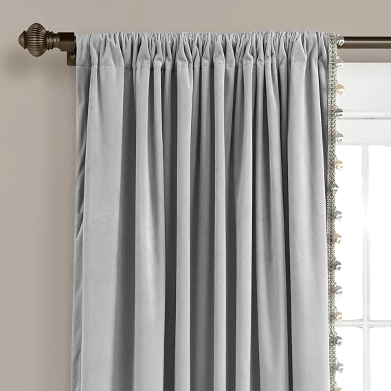 Lush Decor Lüks Vintage Kadife İpeksi Ponponlu Süslü Pencere Perdesi Paneli (Tek Kişilik), 213,34 cm U x 132,08 cm G, Gri
