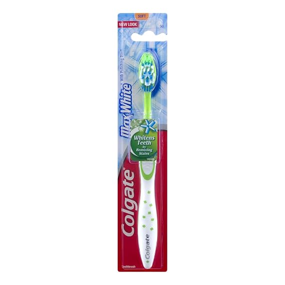 Colgate Max White Full Head Toothbrush, Soft