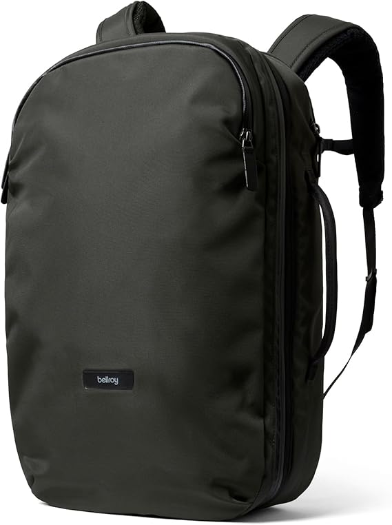 Bellroy Transit Travel Pack Pro (3038 liter carry-on travel backpack, with laptop sleeve, RFID protection and zip bottle pocket) - Olive