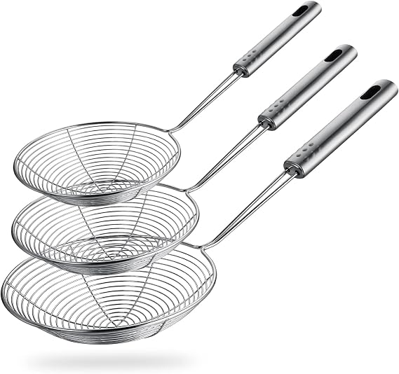HSimple Spider Strainer Skimmer Stainless Steel Strainer Spoon Ladle, Set of 3 Sizes Wire Strainer Scoop with Long Handle for Kitchen Cooking Fryer Frying Food Pasta Noodle Spaghetti