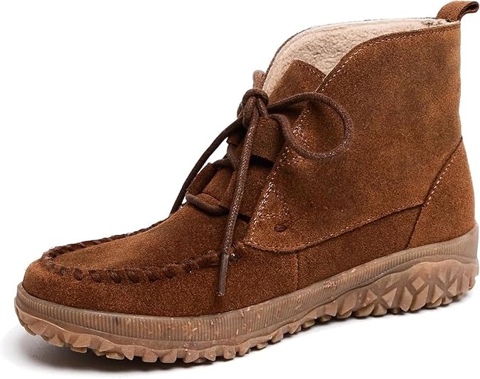 Minnetonka Women's Tealey Suede Ankle Boots