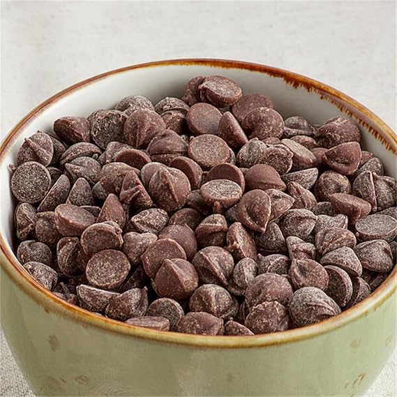 Van Leer 1M Semi-Sweet Chocolate Chips 22 lb. WS-409C6002328-NPF