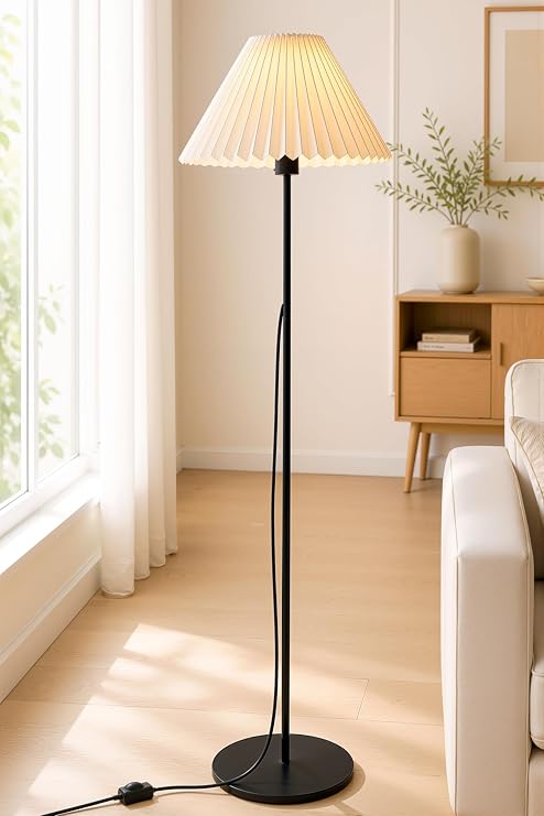 Siyah Metal Ayaklı Lambader Pileli Kırma Krem Başlıklı Salon Yatak Odası Köşe Aydınlatma 150 cm LAM01 [Enerji Sınıfı A]