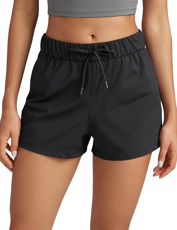 CRZ YOGA Walk The City Casual Shorts 2.5"